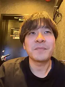 Stripchat Live Sex Cam of yuuki8910