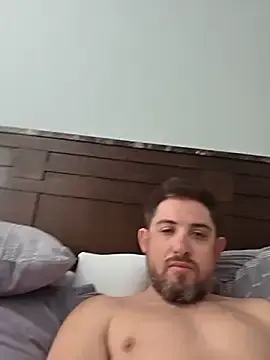 Stripchat Nude Webcam of caliguy37