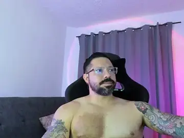 Stripchat Best Webcam of Pierre_Vidal