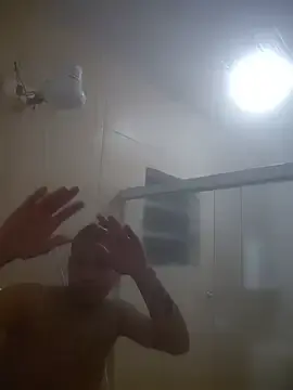 Stripchat Free Live Porn of Thom011