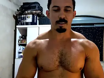 Stripchat Live Sex Cam of Superbigmr