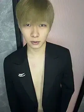 Stripchat Free Porn Cam of Vi_1314