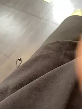 Stripchat Free Porn Cam of Y0Y0me
