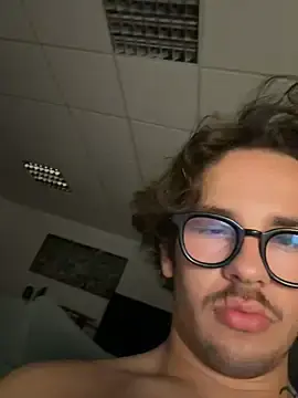 Stripchat Free Porn Cam of hardmecl