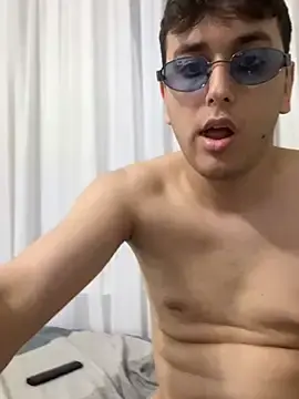 Stripchat Live Sex of imjustaboyy1