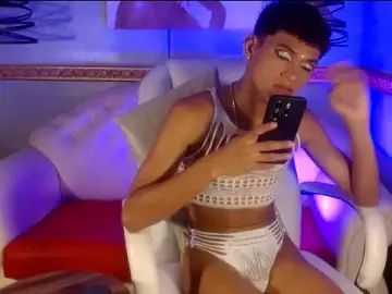 Stripchat Live Sex Cam of Sammy_Millers