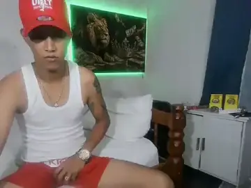 Stripchat Free Porn Cam of badboy_master
