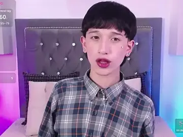 Stripchat Free Porn Cam of Emo_Boy_