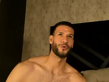 Stripchat Live Sex Cam of Jacob_Benelli
