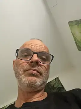 Stripchat Live Sex of Yogirebell