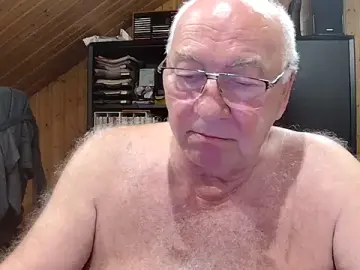 Stripchat Best Webcam of biggandybig