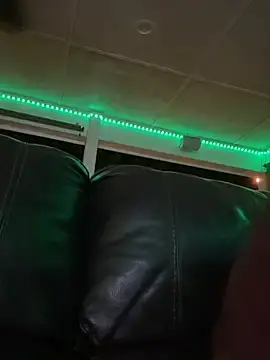 Stripchat Sex Cam of jeffyisabell