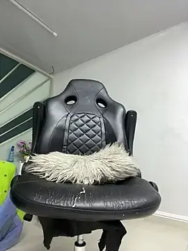 Stripchat Live Sex Cam of Sebastian_Vega