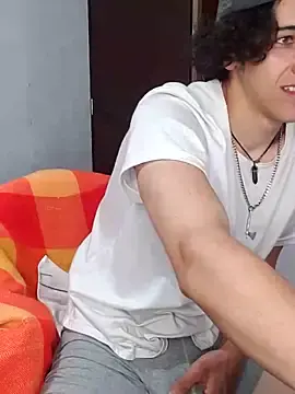 Stripchat Live Sex of kervs_id