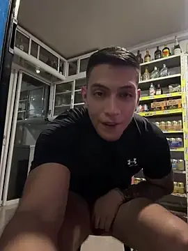 Stripchat Free Live Porn of OliverWest04
