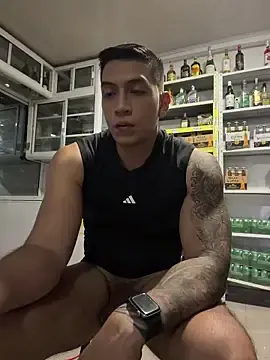 Stripchat Sex Cam of OliverWest04