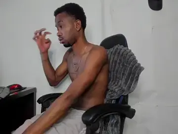 Stripchat Sex Chat of Kofi_exotic_2