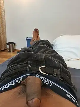 Stripchat Sex Chat of singalguy12