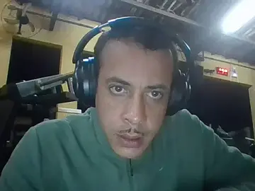 Stripchat Live Porn of MachoScorpionCaralho