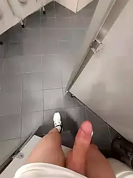 Stripchat Free Live Porn of sevvvvsevvvv1