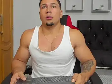 Stripchat Sex Chat of tyler_hank01