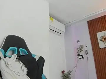 Stripchat Sex Chat of Darwin_mayo