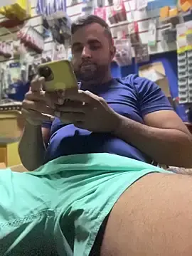 Stripchat Adult Webcams of Sheik_z_o