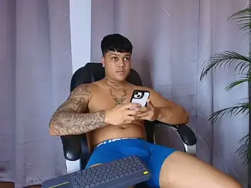 Stripchat Live Sex of Rey_steele
