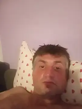 Stripchat Free Porn Cam of Gotowy40