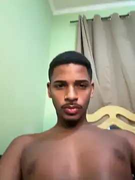 Stripchat Live Sex of pretin19cm1
