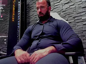 Stripchat Free Porn Cam of David_Big_Daddy