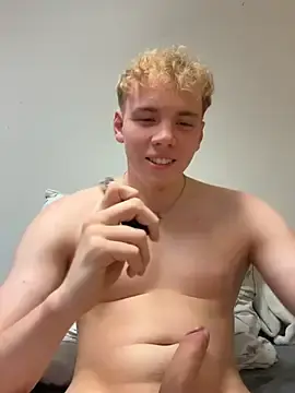 Stripchat Adult Webcams of David_Deluxe_69