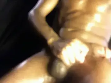 Stripchat Live Sex Cam of MrBigDiQ1