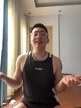 Stripchat Best Webcam of iamtobias