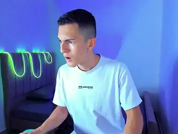 Stripchat Nude Webcam of Matiius18