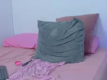 Stripchat Watch Live Sex Cams of skoook_gray_