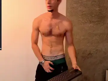 Stripchat Private Sex Chat of isaacblaze_
