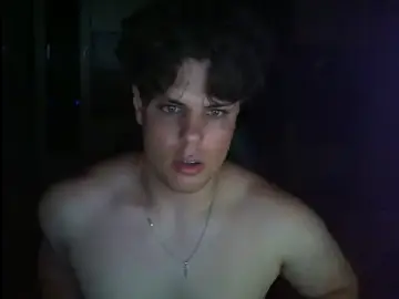 Stripchat Live Sex Cam of Kane_Wolf