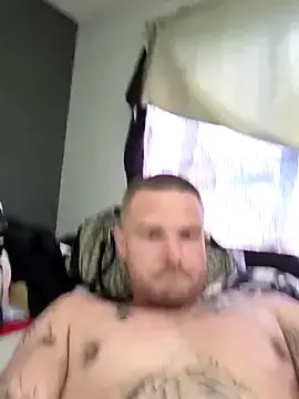 Stripchat Watch Live Sex Cams of DadDDick925