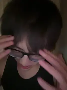 Stripchat Sex Cam of Ethan_64724