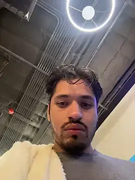 Stripchat Live Sex of mrredcorn