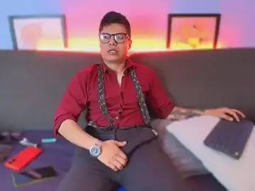 Stripchat Free Porn Cam of AquilesTaylor