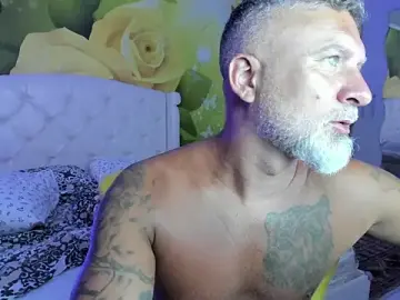 Stripchat Live Sex Cam of BlowMyXXL