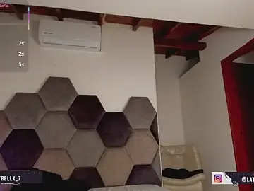 Stripchat Sex Cam of Latrellx7