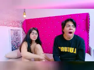Xlovecam Private Sex Chat of SofiNdLogan