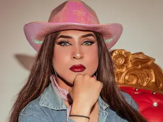 Xlovecam Sex Cam of DarianaGio