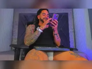 Xlovecam Nude Webcam of DanteDimarco