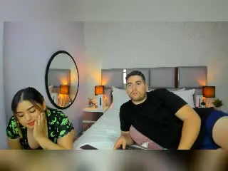 Xlovecam Nude Webcam of HannaAndNico