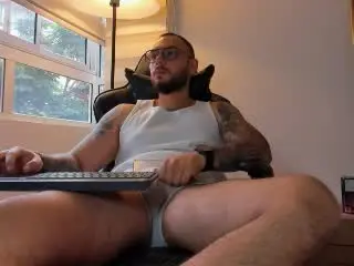 Xlovecam Private Sex Chat of FrankJones