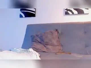 Xlovecam Live Sex Cam of DrakeWit